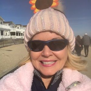 Meet your Posher, Maggie